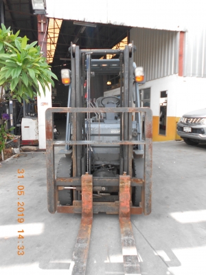 ขายถูกๆจ้า รถสวยๆราคาโดนใจ TOYOTA 8FD25