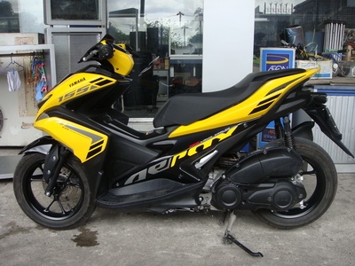 AEROX 9 เดือน 9000 ก.ม. 47000 รวมโอน