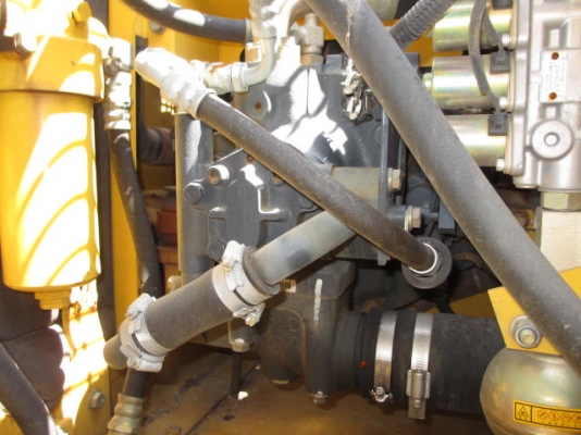 ขายรถขุดนำเข้าจากประเทศญี่ปุ่น komatsu pc120-6 สนใจติดต่อสอบถาม 0923309229 อีด