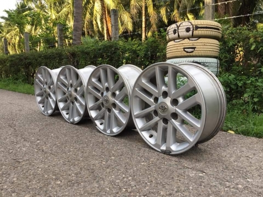 ขายล้อแม็ก Toyota Fortuner BMC ขอบ 17 4 วง ราคา 4,900 บาท