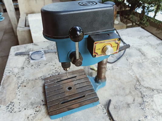 ขายสว่านแท่นตัวเล็กรอบจัด 1,600