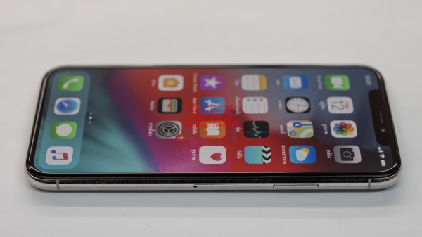 iphone X 256GB สภาพใหม่ ศูนย์ไทย สีเงิน ใช้ได้ปกติ