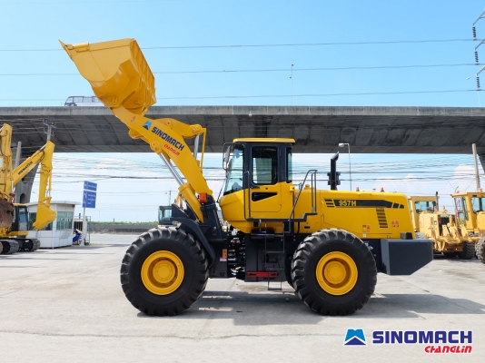 ขายรถตักล้อยางใหม่ ซิโนแมช-ฉางหลิน รุ่น 957H เครื่องยนต์ Cummins