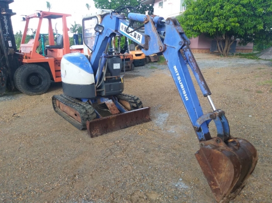 ขายรถแมคโค MITSUBISHI MM20SR แทรคยาง บูมออฟเซท คอนโทรลสั้น ไฟฟ้า ติอต่อ 098-7962549