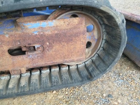 ขายรถแมคโค MITSUBISHI MM20SR แทรคยาง บูมออฟเซท คอนโทรลสั้น ไฟฟ้า ติอต่อ 098-7962549