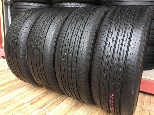 215-55-17 ปี 16 2 15 2 ยาง Bridgestone 4 เส้น 3000 พร้อมใส่ ยางสวยไม่บวมไม่กินข้าง ดอกยางเหลือเยอะเอ