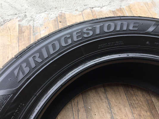 215-60-16 ปี 17 2 16 2 ยาง Bridgestone 4 เส้น 2500 พร้อมใส่ ยางสวยไม่บวมไม่กินข้าง ดอกยางเหลือเยอะเอ 215-60-16 ปี 17 2 16 2 ยาง Bridgestone 4 เส้น 2500 พร้อมใส่ ยางสวยไม่บวมไม่กินข้าง ดอกยางเหลือเยอะเอ
