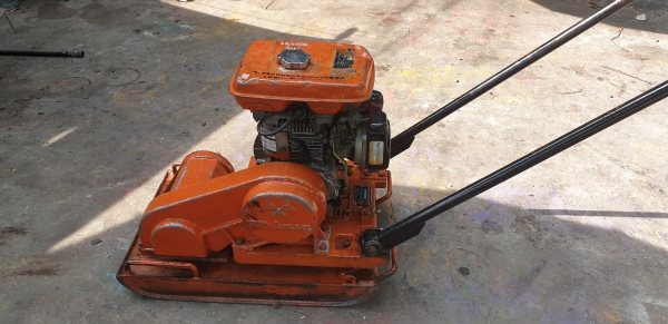 เครื่องตบดิน .40 x .60