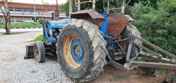 ขายรถไถ FORD 5000 (77) อุปกรณ์3ชิ้น ดันหน้า +ผา3+ผาน7 ทะเบียนพร้อมโอน ราคา 238,000บาท สนใจโทรสอบถามได้ครับ #สามย่านแทรคเตอร์ อ.แกลง ระยอง โทร/ไลน์ 0897489639 ,0899347475 ขายรถไถ FORD 5000 (77) อุปกรณ์3ชิ้น ดันหน้า +ผา3+ผาน7 ทะเบียนพร้อมโอน ราคา 238,000บาท สนใจโทรสอบถามได้ครับ #สามย่านแทรคเตอร์ อ.แกลง ระยอง โทร/ไลน์ 0897489639 ,0899347475