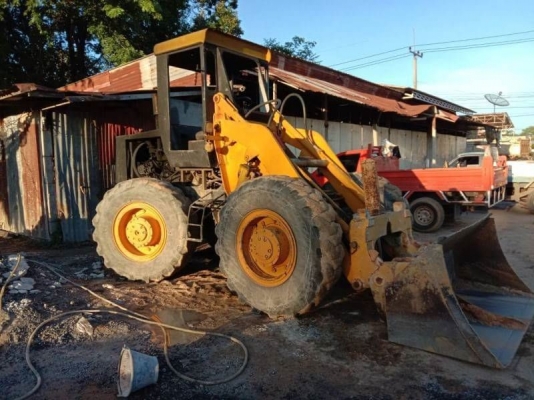 ขายคู่ รถตัก+โฟล์คลิฟท์ ขายคู่ รถตัก+โฟล์คลิฟท์