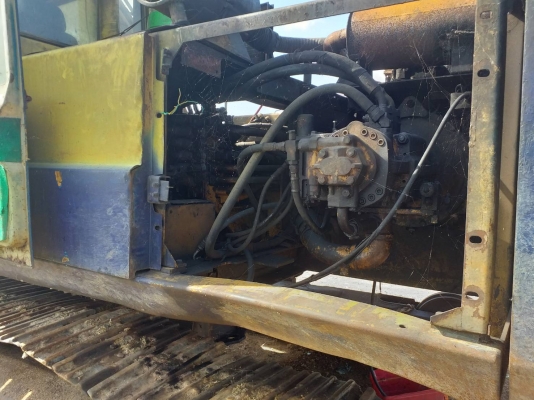 ขายKOMATSU PC200-3 โซ่หลุดอย่างเดียวใช้งานได้ราคา 260,000 ขายKOMATSU PC200-3 โซ่หลุดอย่างเดียวใช้งานได้ราคา 260,000