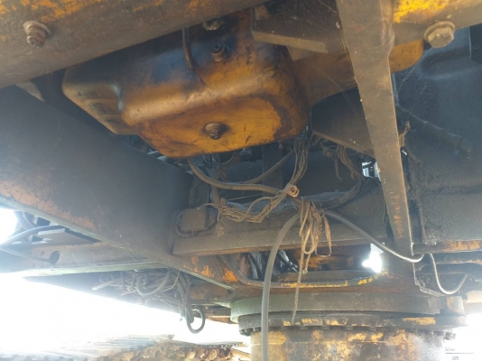 ขายKOMATSU PC200-3 โซ่หลุดอย่างเดียวใช้งานได้ราคา 260,000 ขายKOMATSU PC200-3 โซ่หลุดอย่างเดียวใช้งานได้ราคา 260,000