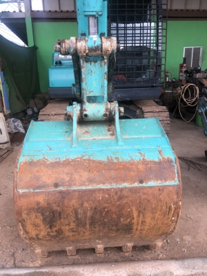มี VDO ให้ชม.ขายดาวน์ 800000 KOBELCO SK75 ไมล์ 1922 ชม.ผ่อน 53000 x 13 = 689000 รวม 1500000 มีประกัน