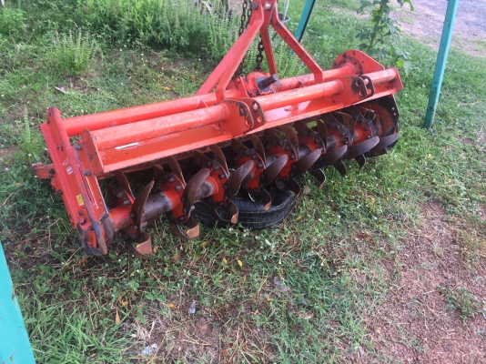 ขายโรตารีตราช้าง RX163D พร้อมยอยปั่นใส่ 36-40 แรง ขายโรตารีตราช้าง RX163D พร้อมยอยปั่นใส่ 36-40 แรง