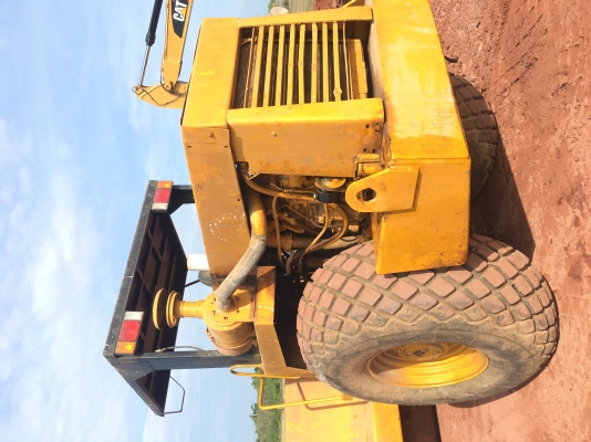 ขายรถบด10ตัน ไดนาแพ๊กซีเอ25รถสวยพร้อมใช้