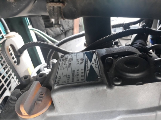 เครื่องปั่นไฟ DCA-13ESY