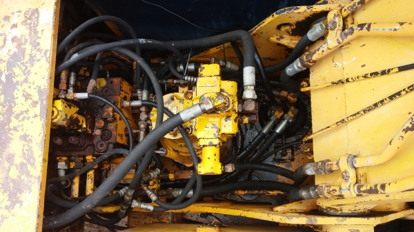 ขาย 525,000 KOBELCO sk 045  เครื่องดี ปั้มแรง เอวแน่น ช่วงล่างสวย เอกสารแจ้งจำหน่าย รถสวยพร้อมใช้งาน รถอยู่ นครปฐม 090-772-3710 090-772-3708