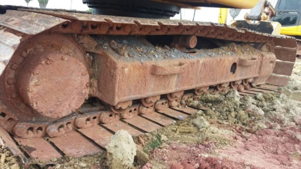 ขาย 1,350,000 KOMATSU pc130-8 ไฟฟ้าครบ เครื่องดี ปั้มแรง เอวแน่น แอร์เย็น ช่วงล่างเต็ม รถสวยพร้อมใช้ รถอยู่ นครปฐม 064-191-1112