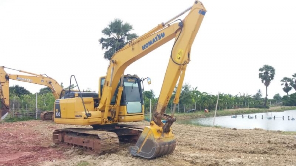 ขาย 1,350,000 KOMATSU pc130-8 ไฟฟ้าครบ เครื่องดี ปั้มแรง เอวแน่น แอร์เย็น ช่วงล่างเต็ม รถสวยพร้อมใช้ รถอยู่ นครปฐม 064-191-1112