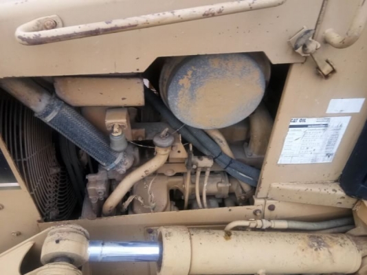 ขาย 950,000 CAT D5H สป๊อกเก็ตลอย ซีรี่ทรู สไล 6 ทิศทาง เอกสารเล่มพร้อมโอน เครื่องดี เกียร์แรง พร้อมใช้งาน ช่วงล่างโซ่แผ่นสวย เก๋งแอร์ รถอยู่ กทม. 090-772-3710 090-772-3708