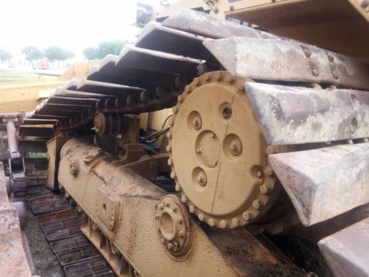 ขาย 950,000 CAT D5H สป๊อกเก็ตลอย ซีรี่ทรู สไล 6 ทิศทาง เอกสารเล่มพร้อมโอน เครื่องดี เกียร์แรง พร้อมใช้งาน ช่วงล่างโซ่แผ่นสวย เก๋งแอร์ รถอยู่ กทม. 090-772-3710 090-772-3708