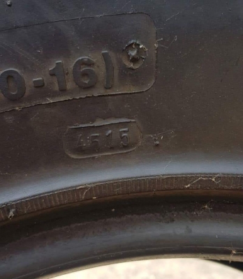 ขายยาง 38&quot; ขอบ 16
