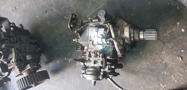 ปั้ม Toyota  4เทอร์โบ 10F