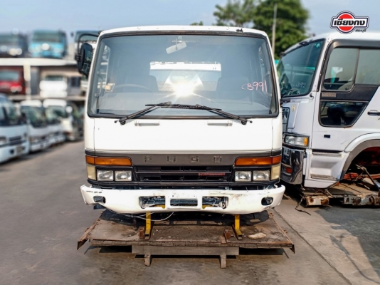 หัวเก๋ง FUSO FN627 สีขาว  หัวแคบ พร้อมเครื่องยนต์ 6D16 Turbo 260 Euro 2