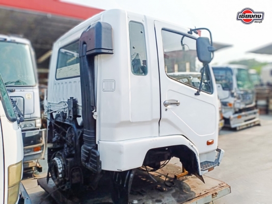 หัวเก๋ง FUSO FN627 สีขาว  หัวแคบ พร้อมเครื่องยนต์ 6D16 Turbo 260 Euro 2