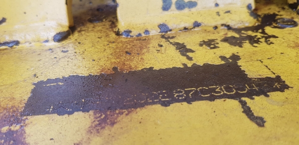 KOMATSU PC130-8 (ท่าม่วงแทรกเตอร์ 086-5003800)