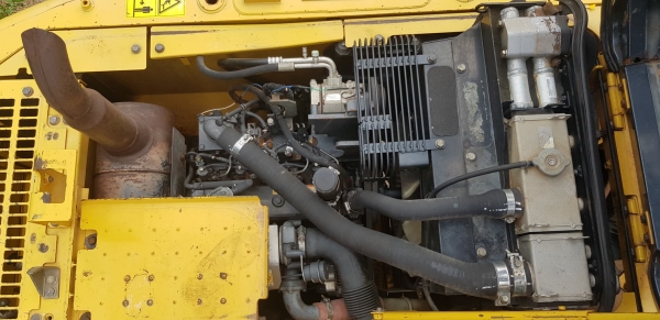 KOMATSU PC130-8 (ท่าม่วงแทรกเตอร์ 086-5003800)