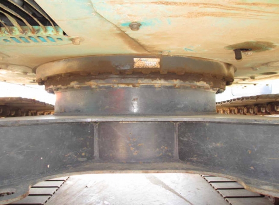 ขายรถขุดนำเข้าจากประเทศญี่ปุ่น kobelco sk135yy06 สนใจติดต่อสอบถาม 0923309229 อีด