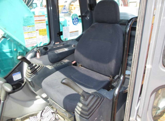 ขายรถขุดนำเข้าจากประเทศญี่ปุ่น kobelco sk135yy06 สนใจติดต่อสอบถาม 0923309229 อีด