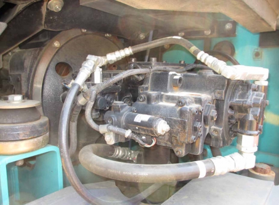 ขายรถขุดนำเข้าจากประเทศญี่ปุ่น kobelco sk135yy06 สนใจติดต่อสอบถาม 0923309229 อีด