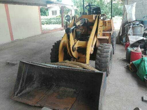 รถตักล้อยางCTM808A เอวออน รถสวย เก่านอก ใช้งานเมืองไทยได้ไหมนาน สนใจโทร 098-635-9769