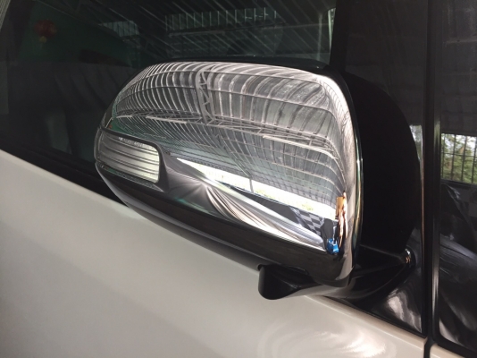 ขายฝาครอบกระจกมองข้างรถตู้ TOYOTA รุ่น ALPHARD ปี08