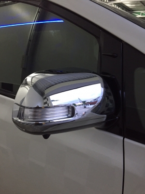 ขายฝาครอบกระจกมองข้างรถตู้ TOYOTA รุ่น ALPHARD ปี08