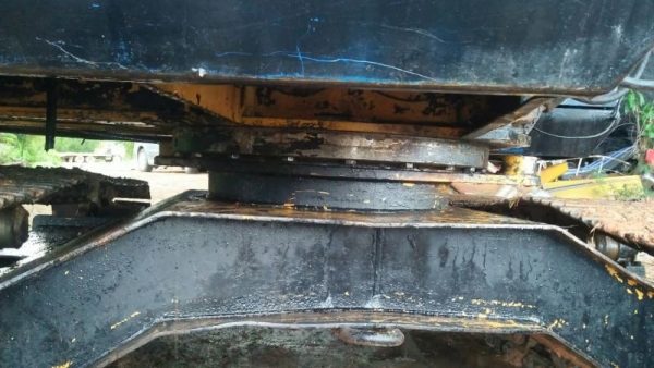 KOMATSU PC 60-5 KOMATSU PC 60-5