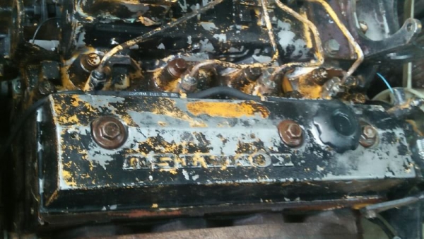 KOMATSU PC 60-5 KOMATSU PC 60-5