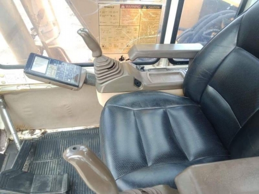 ขาย 780,000 KOMATSU pc 120-5 สวยๆเดิมๆ  เครื่องดี ปั้มแรง ช่วงล่างสวย คอนโทนสั้น ตัวเดินใหญ่ อาร์มพิเศษ ไฟฟ้าครบระบบเต็ม เอกสารอินวอย รถสวยพร้อมใช้ รถอยู่ ปทุมธานี 090-772-3710 090-772-3708