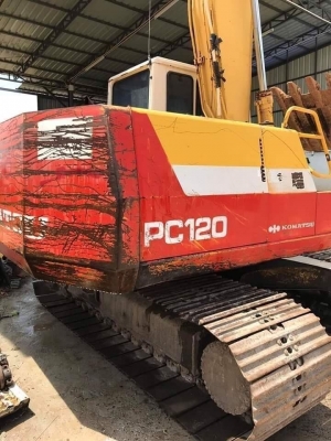 ขาย 780,000 KOMATSU pc 120-5 สวยๆเดิมๆ  เครื่องดี ปั้มแรง ช่วงล่างสวย คอนโทนสั้น ตัวเดินใหญ่ อาร์มพิเศษ ไฟฟ้าครบระบบเต็ม เอกสารอินวอย รถสวยพร้อมใช้ รถอยู่ ปทุมธานี 090-772-3710 090-772-3708