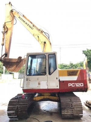 ขาย 780,000 KOMATSU pc 120-5 สวยๆเดิมๆ  เครื่องดี ปั้มแรง ช่วงล่างสวย คอนโทนสั้น ตัวเดินใหญ่ อาร์มพิเศษ ไฟฟ้าครบระบบเต็ม เอกสารอินวอย รถสวยพร้อมใช้ รถอยู่ ปทุมธานี 090-772-3710 090-772-3708