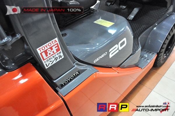 ขายรถโฟล์คลิฟท์มือสอง TOYOTA รุ่น 8FG20-30911 นำเข้าจากประเทศญี่ปุ่น 100\% ไม่เคยใช้งานในไทย