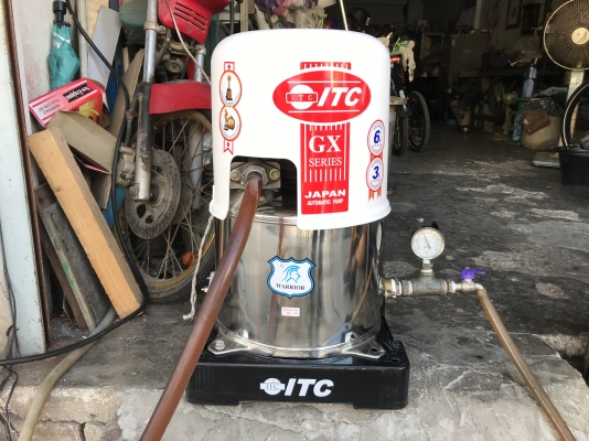 ขายปั๊มน้ำอัตโนมัติ ITC(Hitachi) 250W ใส่ถังสแตนเลส+ฝาครอบของใหม่ครับ และขาตั้งของใหม่ครับ สภาพสวย หมุนนิ่ม ตรวจเช็คแรงดันเรียบร้อย ไม่มีรั่วซึม พร้อมใช้งาน ราคา 3,800 บาทพร้อมส่ง