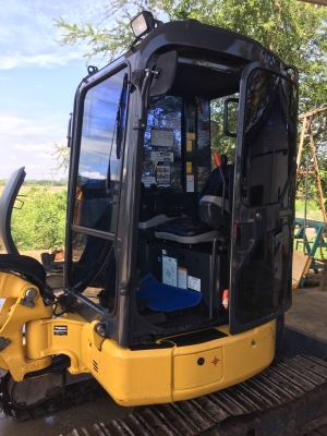 ขายดาวน์ KOMATSU PC30MR-3 ใช้งาน 1 พันชั่วโมง PM 2,500 ช.ม. สภาพนางฟ้า