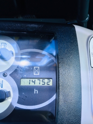 ขายดาวน์ KOMATSU PC30MR-3 ใช้งาน 1 พันชั่วโมง PM 2,500 ช.ม. สภาพนางฟ้า