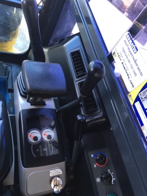 ขายดาวน์ KOMATSU PC30MR-3 ใช้งาน 1 พันชั่วโมง PM 2,500 ช.ม. สภาพนางฟ้า