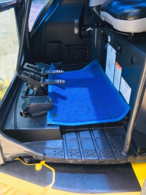 ขายดาวน์ KOMATSU PC30MR-3 ใช้งาน 1 พันชั่วโมง PM 2,500 ช.ม. สภาพนางฟ้า