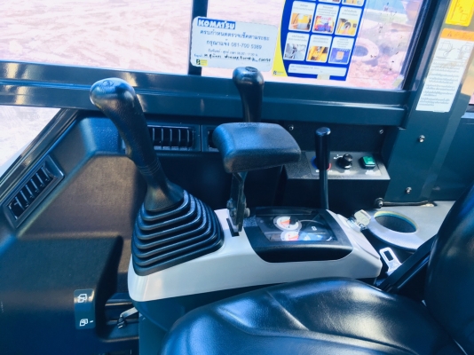 ขายดาวน์ KOMATSU PC30MR-3 ใช้งาน 1 พันชั่วโมง PM 2,500 ช.ม. สภาพนางฟ้า