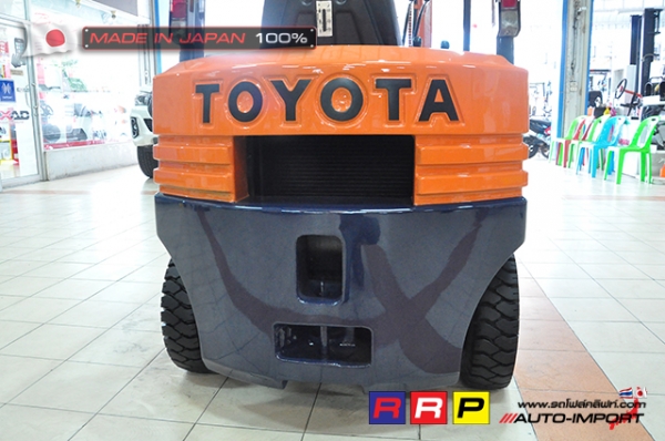 ขายรถโฟล์คลิฟท์มือสอง TOYOTA รุ่น 5FG15-15803 นำเข้าจากประเทศญี่ปุ่น 100\% ไม่เคยใช้งานในไทย